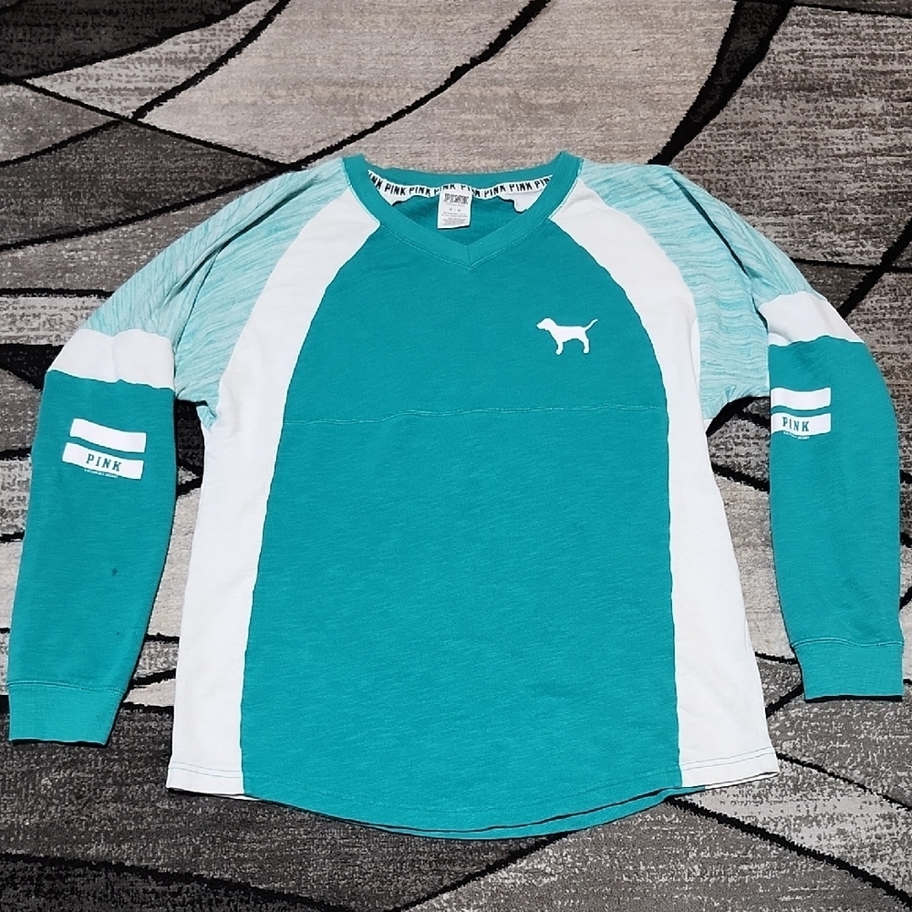 VS PINK 86 2015 V-NECK CAMPUS TEAL & WHITE COLOR-BLOCK  LONG-SLEEVE SWEATSHIRT